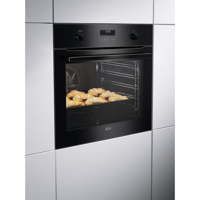 AEG - Мултифункционална фурна - BCE558370B