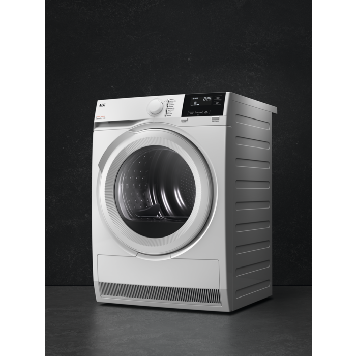 AEG - Сушилня с термопомпа - TR718L2E