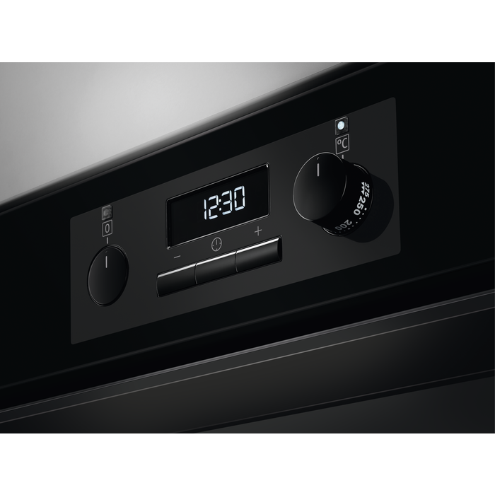 AEG - Мултифункционална фурна - BEB351110B