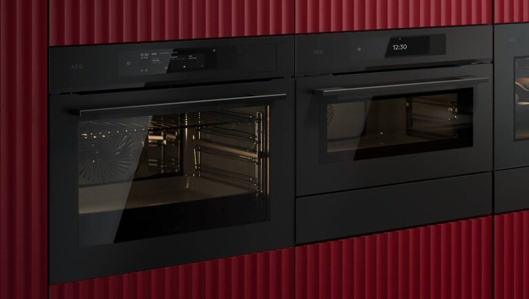 Ovens in AEG kitchen